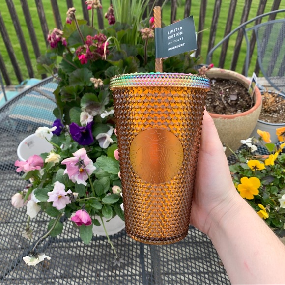 NWT STARBUCKS Honeycomb Studded Grande Tumbler Cup